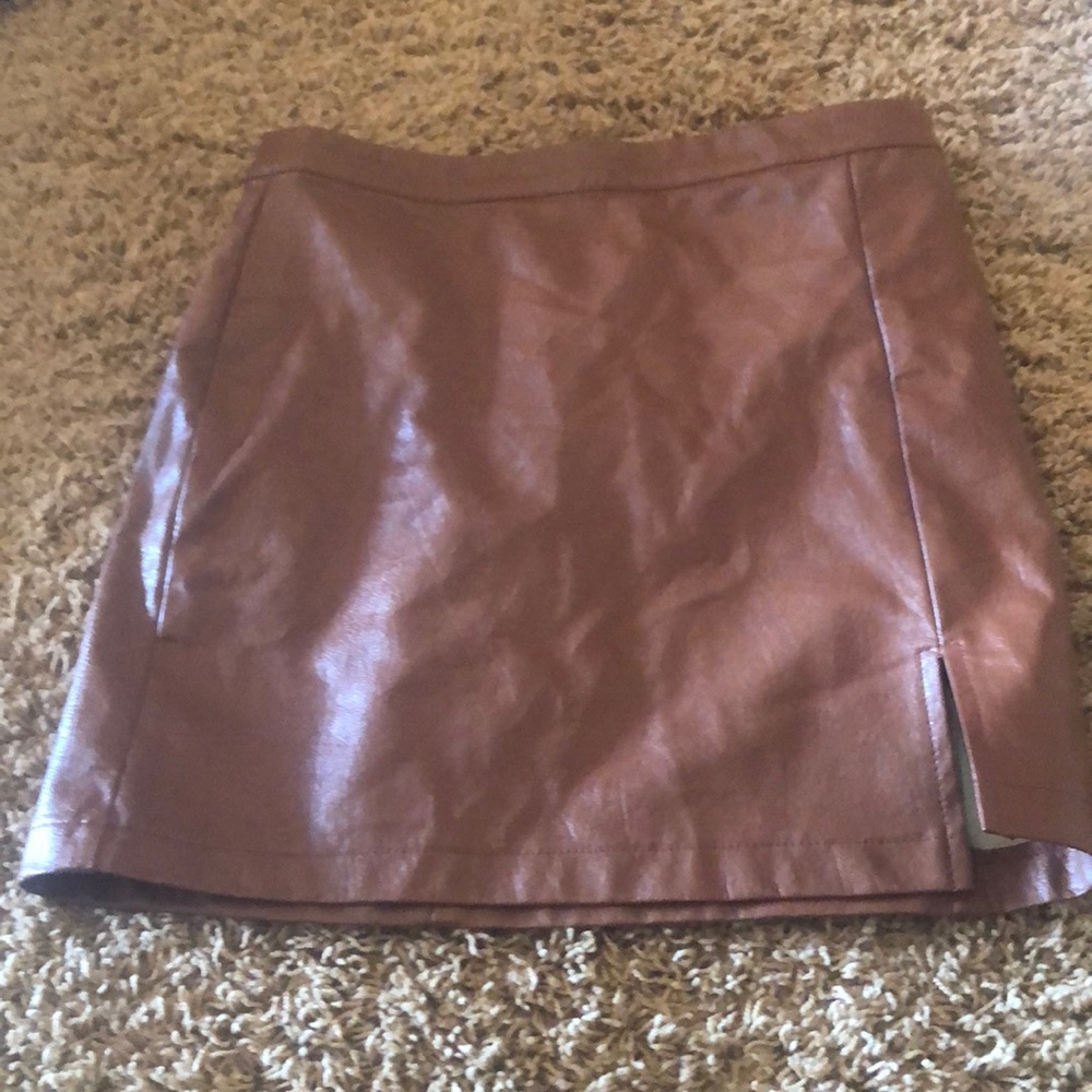 Slit skirt
